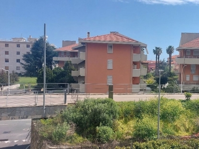 Quadrilocale in vendita a Riva Ligure