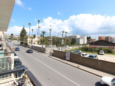 Quadrilocale in Vendita a Siracusa, zona via Augusto von Platen, 100'000€, 132 m²