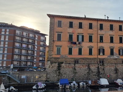 Quadrilocale in vendita, Livorno venezia - pontino