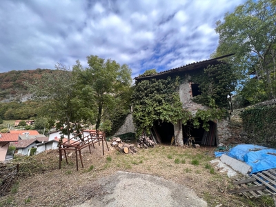 Rustico / Casale in vendita a Asso