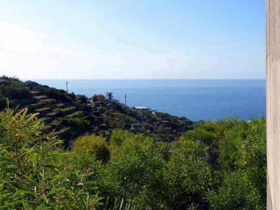 Rustico / Casale in vendita a Bordighera