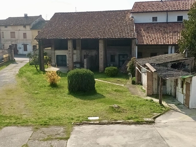Rustico / Casale in vendita a Cremosano