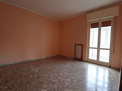 Trilocale in Vendita a Bari, 145'000€, 95 m²