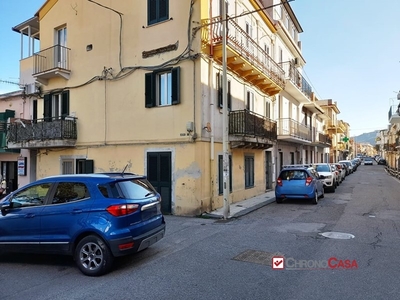 Trilocale in Vendita a Messina, 40'000€, 80 m²