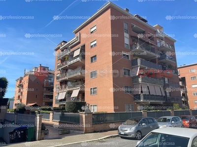 Trilocale in Vendita a Roma, 329'000€, 90 m²