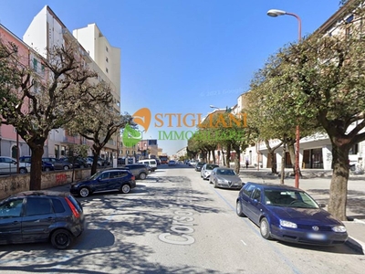 Ufficio in Vendita a Campobasso, zona Centro, 299'000€, 310 m²