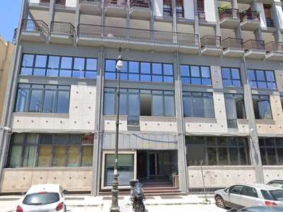 Ufficio nuovo a Palermo