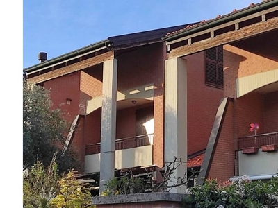 Villetta a schiera in vendita a Sasso Marconi, Frazione Fontana, Via Fontana 5