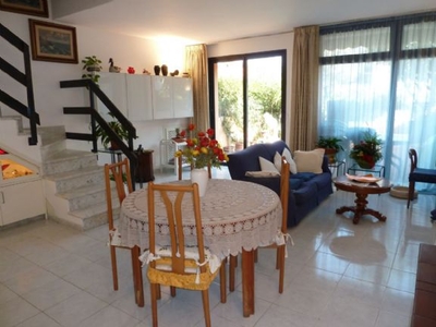 Villa a Schiera in vendita a Ameglia - Zona: Cafaggio
