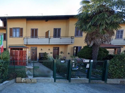 Villa a Schiera in vendita a Brenna