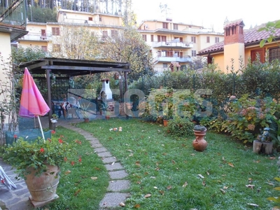 Villa a schiera in vendita in Via Alcide De Gasperi 38, Reggello