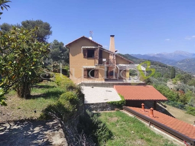 Villa Bifamiliare in vendita a Camporosso - Zona: San Giacomo