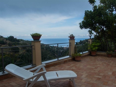 Villa in vendita a Bordighera