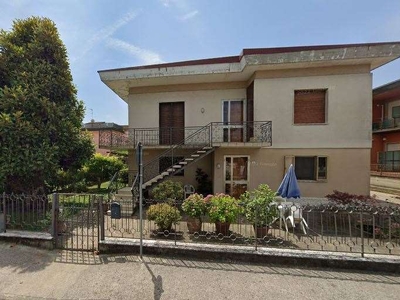 Villa in vendita a Borgo Virgilio