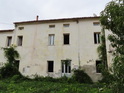 Villa in vendita a Ceneselli - Zona: Ceneselli