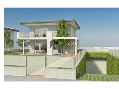 Villa in vendita a Moniga del Garda