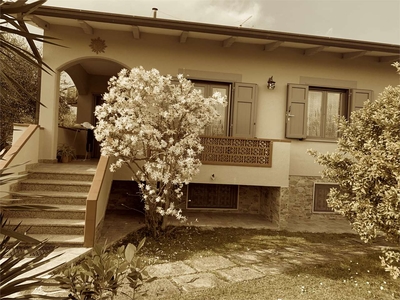 Villa in vendita a Ortonovo - Zona: Luni Scavi