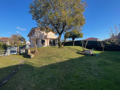 Villa in vendita a Vezzano Ligure - Zona: Bottagna