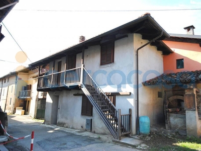 Villa in vendita in Casale Roletto, Zubiena