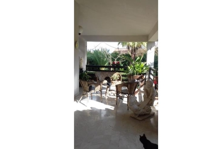 Villa in vendita a Caltanissetta, Frazione Villaggio Santa Barbara