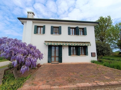 Villa a Schiera in vendita a Mira via della Glicine, 1