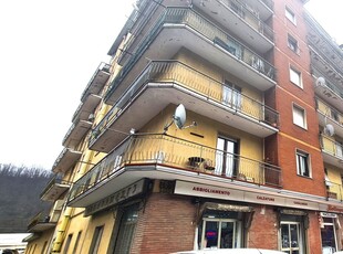 Appartamento 6 locali di 131 m² a Ronco Scrivia