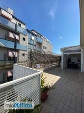 Appartamento arredato con terrazzo Riccione