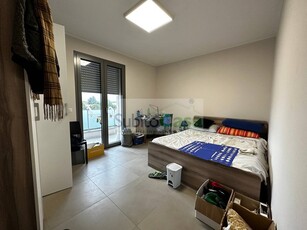 Appartamento in Affitto a Chieti, zona Chieti Scalo Zona Villaggio Mediterraneo, 300€, 110 m², arredato
