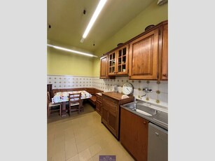 Appartamento in Affitto a Firenze, zona Statuto, 1'900€, 140 m², arredato