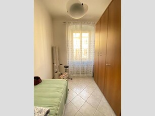 Appartamento in Affitto a Genova, 650€, 87 m²