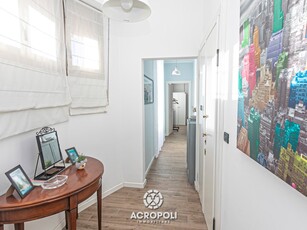 Appartamento in Vendita a Genova, zona Sampierdarena, 119'000€, 100 m²