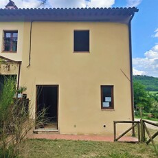 Appartamento in vendita a San Gimignano Siena
