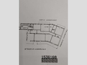 Appartamento in Vendita a Siracusa, zona Tisia Tica Zecchino, 159'000€, 190 m²