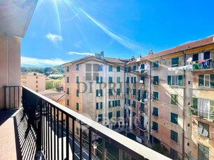 Appartamento in Vendita in Via Felice del Canto 19 a Genova