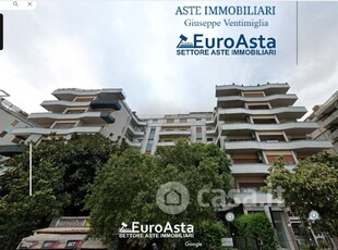 Appartamento in Vendita in Via Giuseppe Sciuti 124 a Palermo