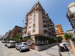 Appartamento in Vendita in Via Matteo Dominici a Palermo