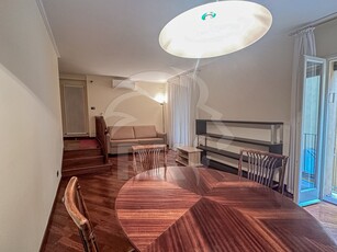 Bilocale in Affitto a Bologna, zona Centro Storico, 1'300€, 64 m², arredato