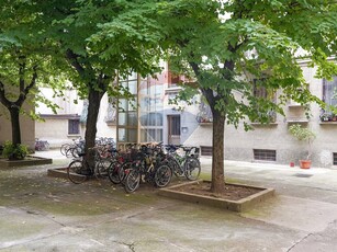 Bilocale in Affitto a Milano, zona Bocconi, 1'100€, 58 m², arredato