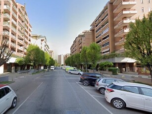 Bilocale in Vendita a Milano, 180'000€, 66 m²