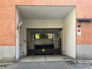 Box in Affitto a Torino, zona Cit Turin, 110€, 16 m²