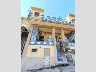 Casa Semi Indipendente in Vendita a Messina, 60'000€, 136 m²