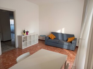 Monolocale in Affitto a Milano, zona Corvetto, 1'050€, 75 m², arredato