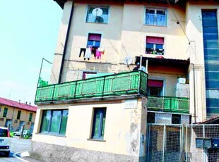 Monolocale in Via Ludovico Ariosto, Cologno al Serio, 82 m² in vendita