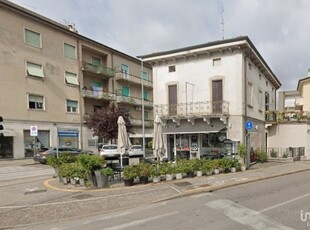 Negozio / locale commerciale di 69 m² in Verona