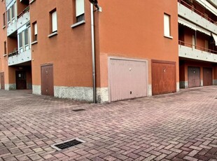Posto auto/Box di 13 m² in Parma