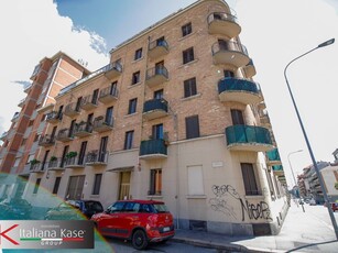 Quadrilocale in Affitto a Torino, zona Aurora, 800€, 110 m², arredato