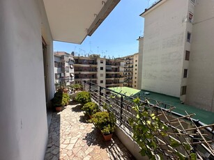 Quadrilocale in Vendita a Napoli, zona Vomero, 550'000€, 110 m²