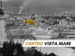 Quadrilocale in Vendita a Trieste, zona Centro storico, 149 m²