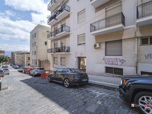 Trilocale in Vendita a Messina, 90'000€, 70 m²