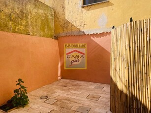 Trilocale in Vendita a Pisa, 199'000€, 78 m², arredato